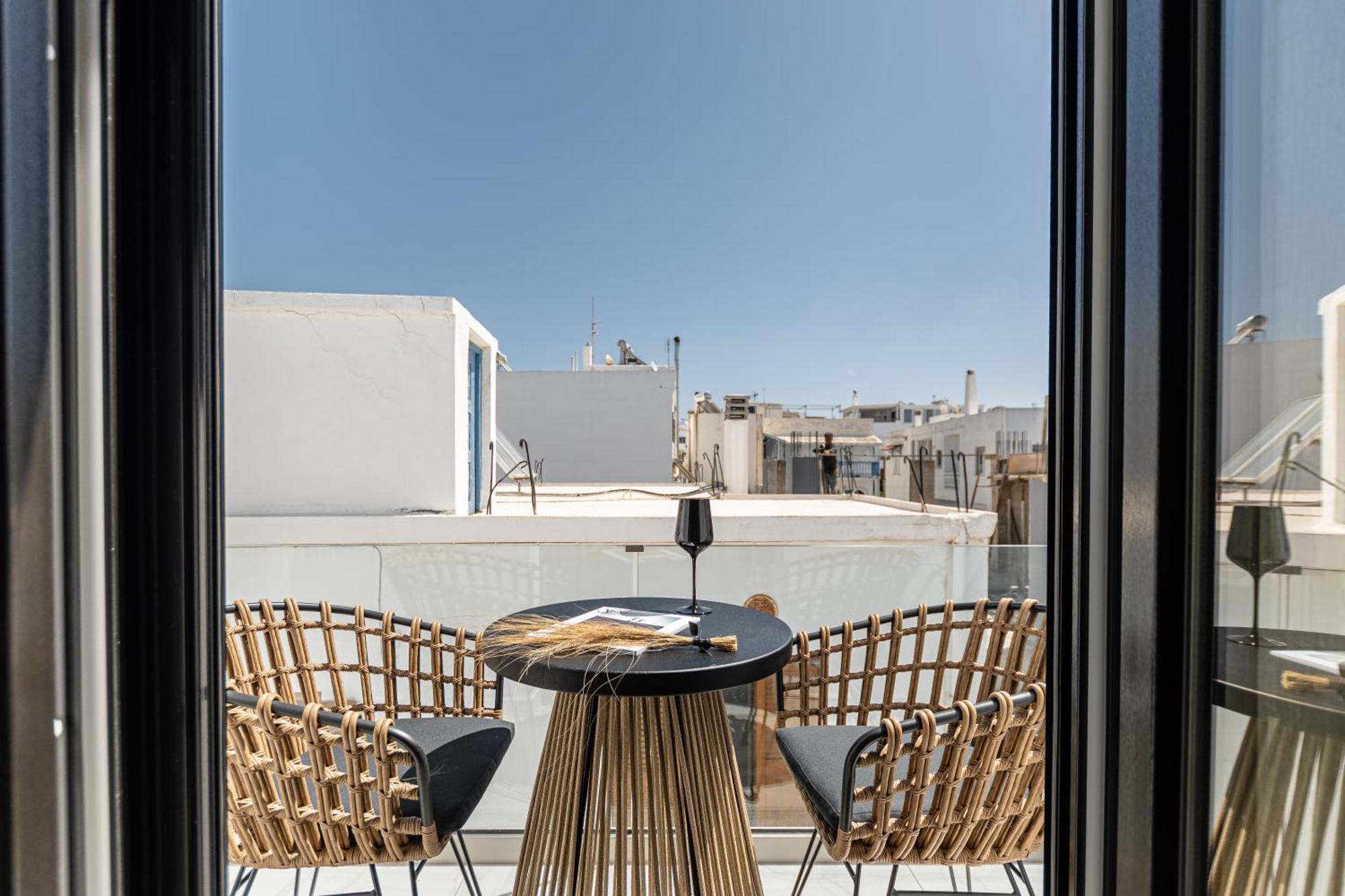 V Luxury Naxos Naxos City