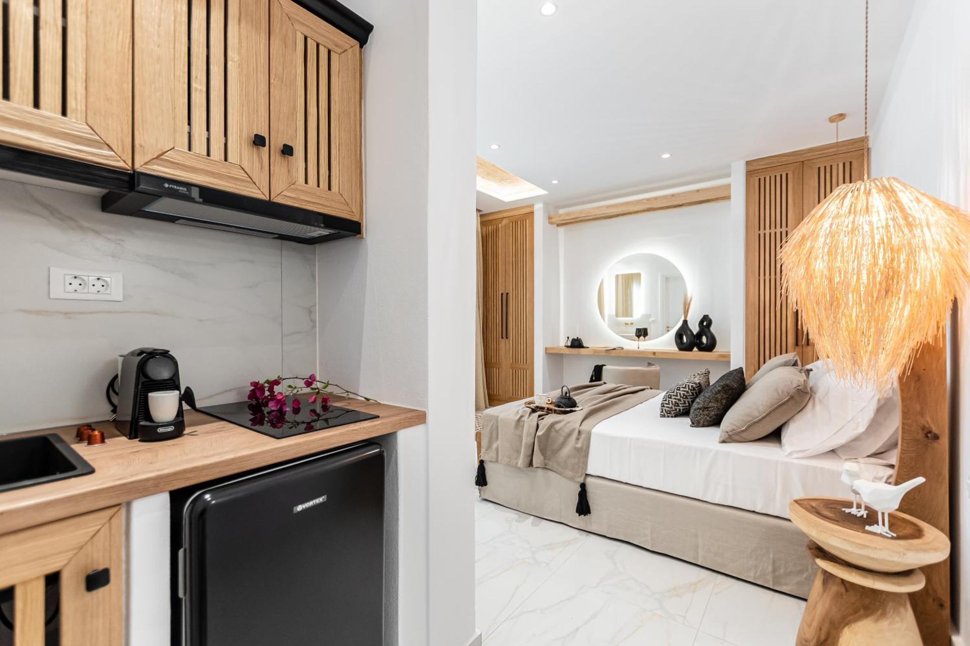 V Luxury Naxos Apartment
